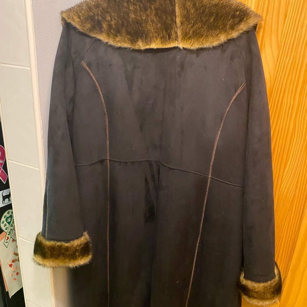 Coat - image 5